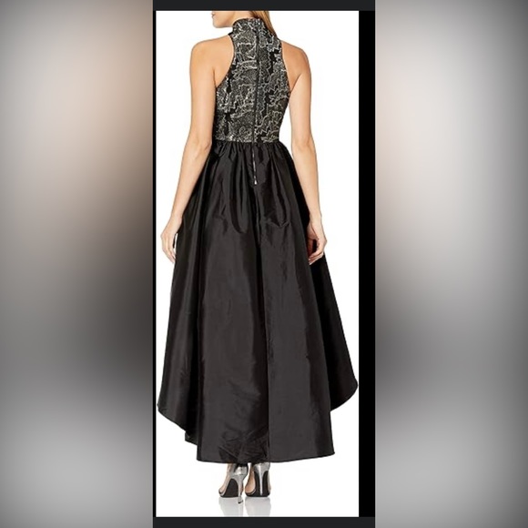 Vera Wang Women's Metallic Embroidered Mock Neck High Low Dress Size 14 - Picture 2 of 14